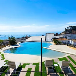 Delfín 4*, Tossa de Mar España